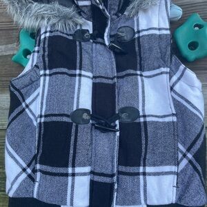OP Black/Gray Plaid Zip Puffer Vest Faux Fur Hood